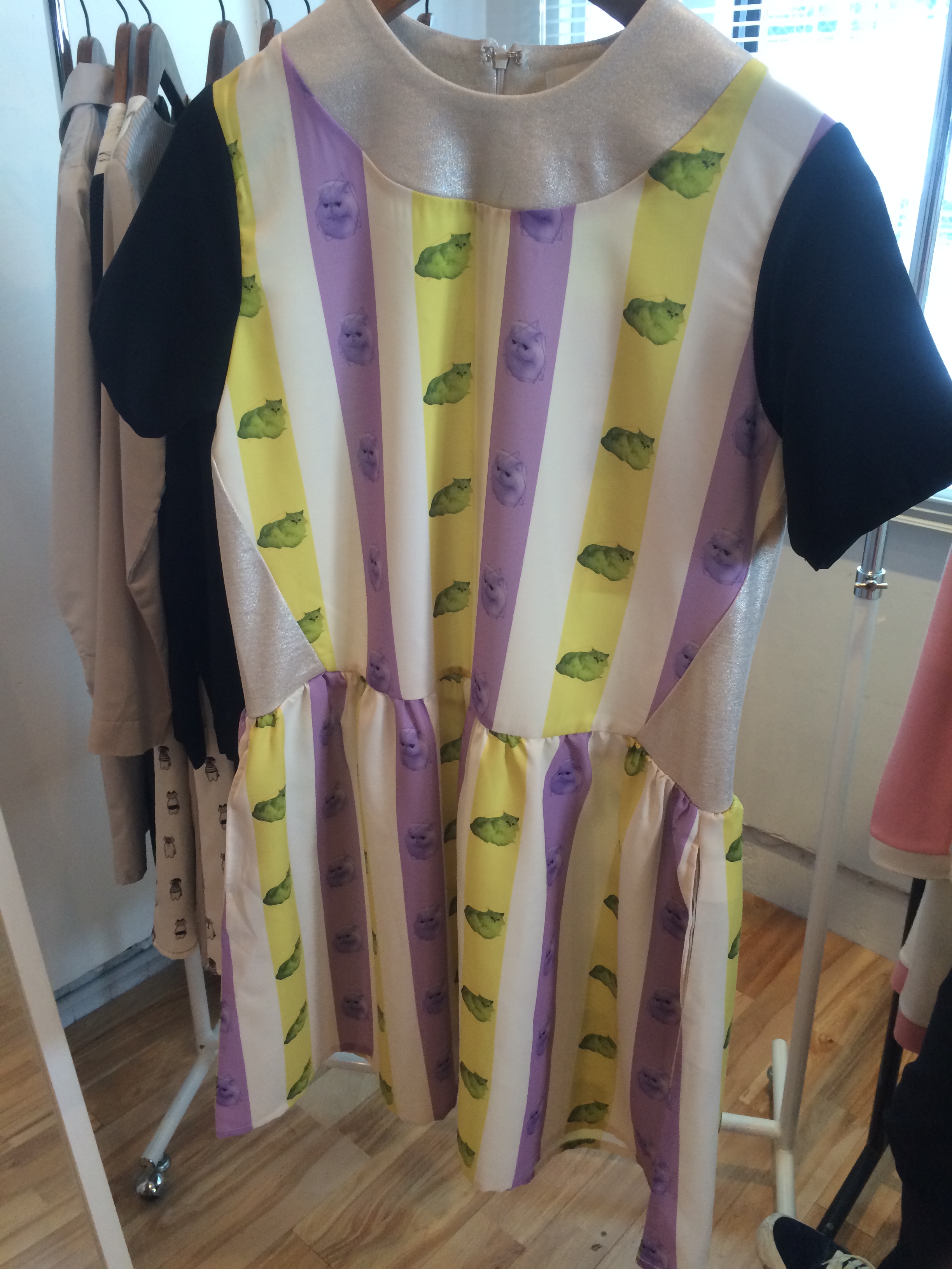 033-305 パステル猫ストライプワンピース パープル 24,000＋税